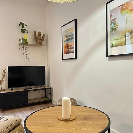 Bright T2 Of 34 M Renovated In The Downtown Apartment Marseille Ngoại thất bức ảnh